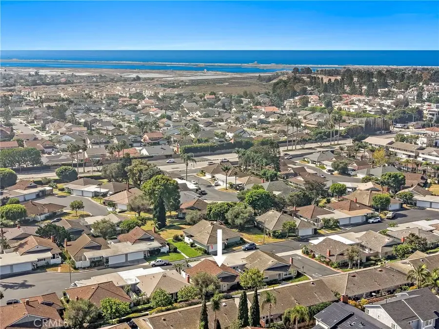 5421 Bonanza, Huntington Beach, CA 92649 - #3
