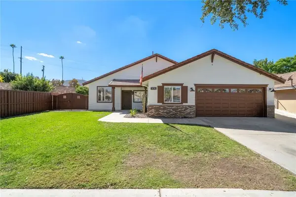 974 Silvercreek Road, Corona, CA 92882
