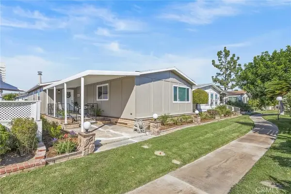 1352 Clear Lake #71, Brea, CA 92821