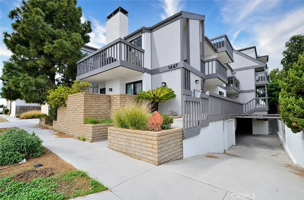 1447 Manhattan Beach Boulevard #E, Manhattan Beach, CA 90266 - #1