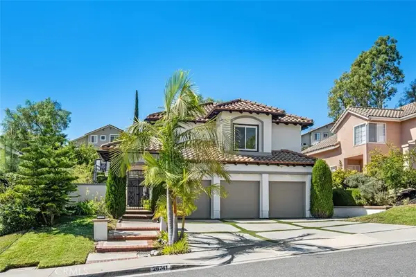 26741 Bridlewood Drive, Laguna Hills, CA 92653