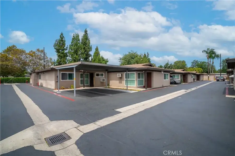 140 W Orangethorpe Avenue, Placentia, CA 92870 - #2