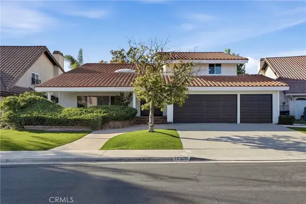 25301 Barents, Laguna Hills, CA 92653