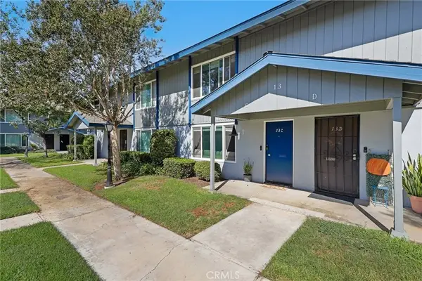 1107 W Memory Lane #13C, Santa Ana, CA 92706