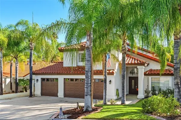 30336 Buck Tail, Canyon Lake, CA 92587