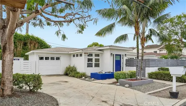 2346 Elden, Costa Mesa, CA 92627