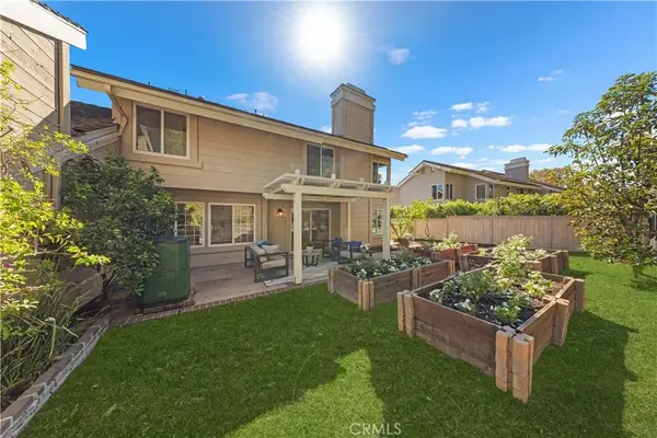 15 Southern, Irvine, CA 92603