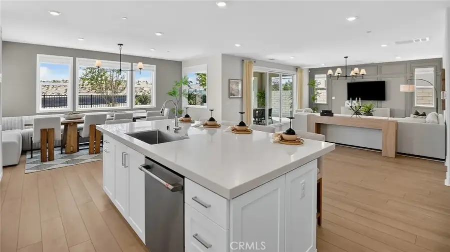 28004 Plateau Terrace, Valencia, CA 91381 - #3