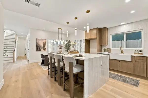 1208 California Street, Huntington Beach, CA 92648