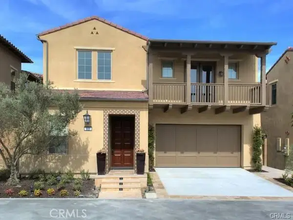 105 Tomato Springs, Irvine, CA 92618