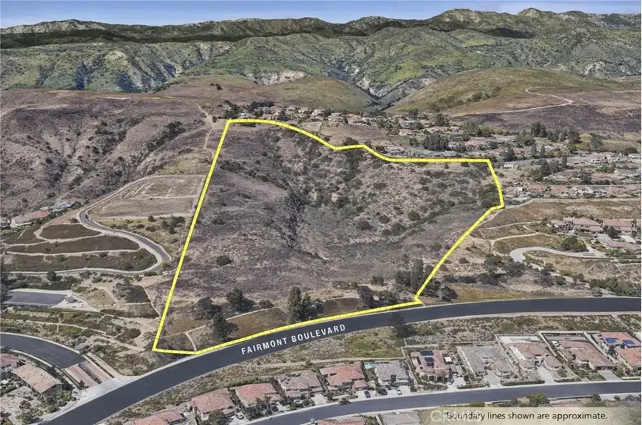 4225 Fairmont, Yorba Linda, CA 92886 - #2