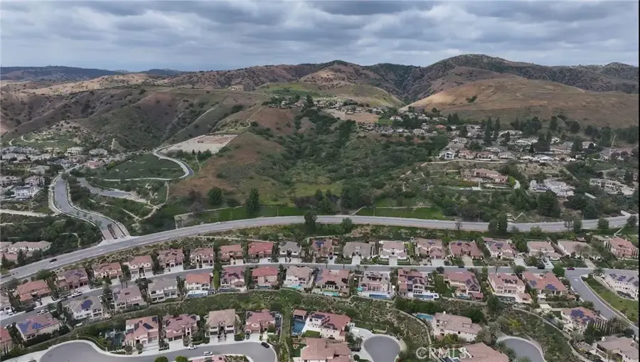 4225 Fairmont, Yorba Linda, CA 92886 - #3