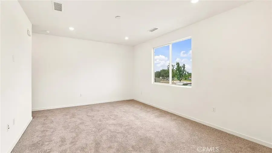 1315 W N Maple Ridge Paseo (canopy #29), Ontario, CA 91762 - #3