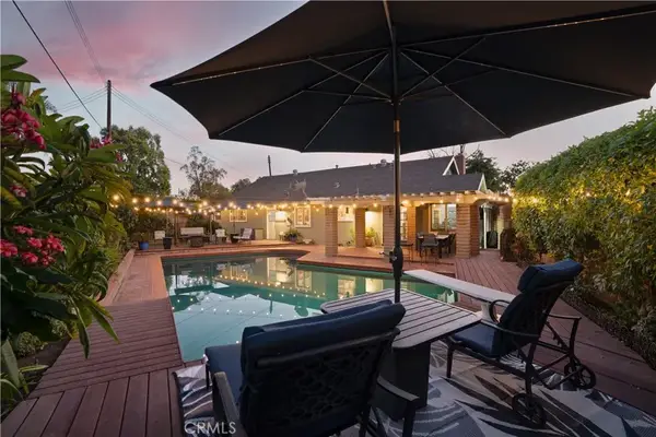 2817 Ridgewood, Santa Ana, CA 92705