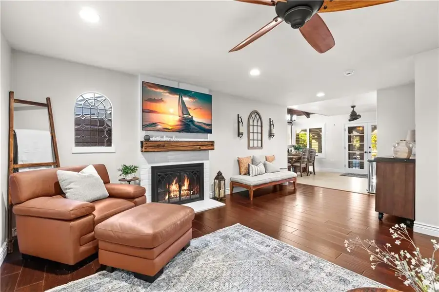 2817 Ridgewood, Santa Ana, CA 92705 - #3