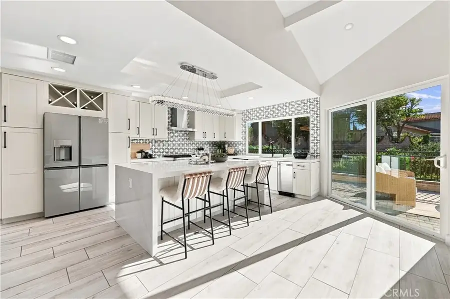 991 S Park Rim Circle, Anaheim Hills, CA 92807 - #2