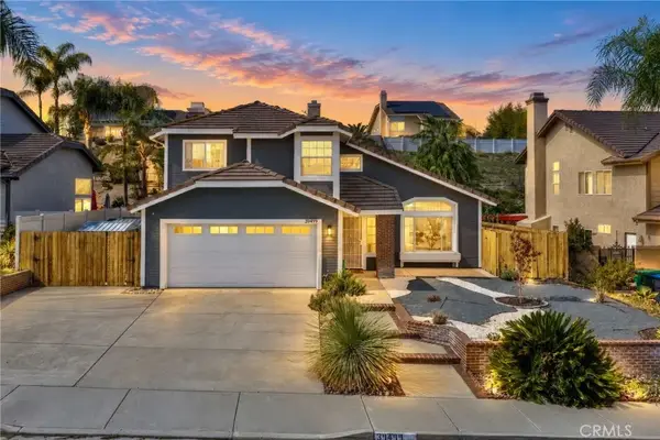 39499 Via Montalvo, Murrieta, CA 92563
