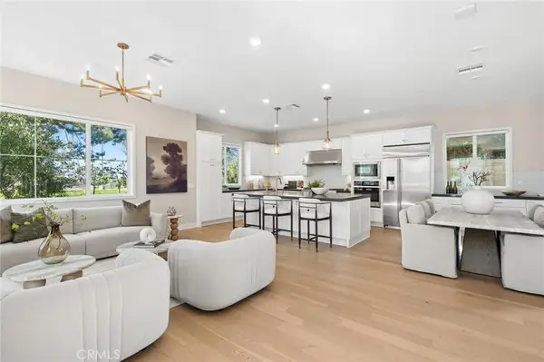 107 Spiral, Irvine, CA 92618