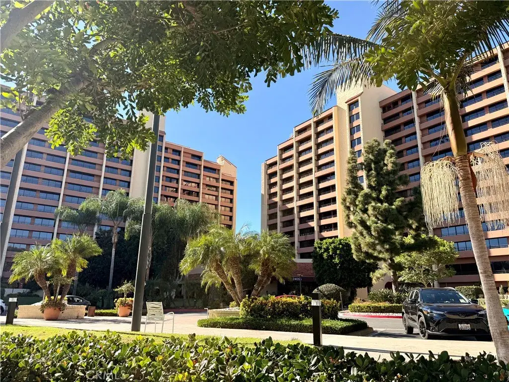 24055 Paseo Del Lago #1157, Laguna Woods, CA 92637 - #1