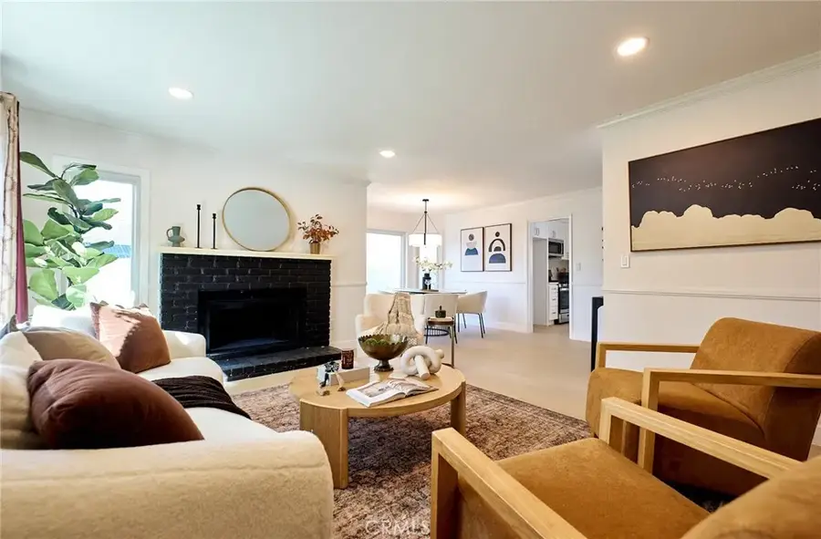 11546 Viking, Porter Ranch, CA 91326 - #3