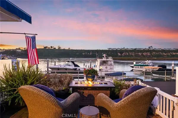 4 Saratoga, Newport Beach, CA 92660