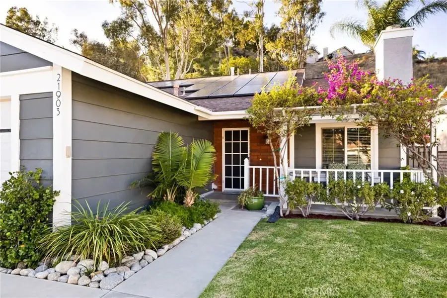 21903 Marjoram Court, Saugus, CA 91350 - #3