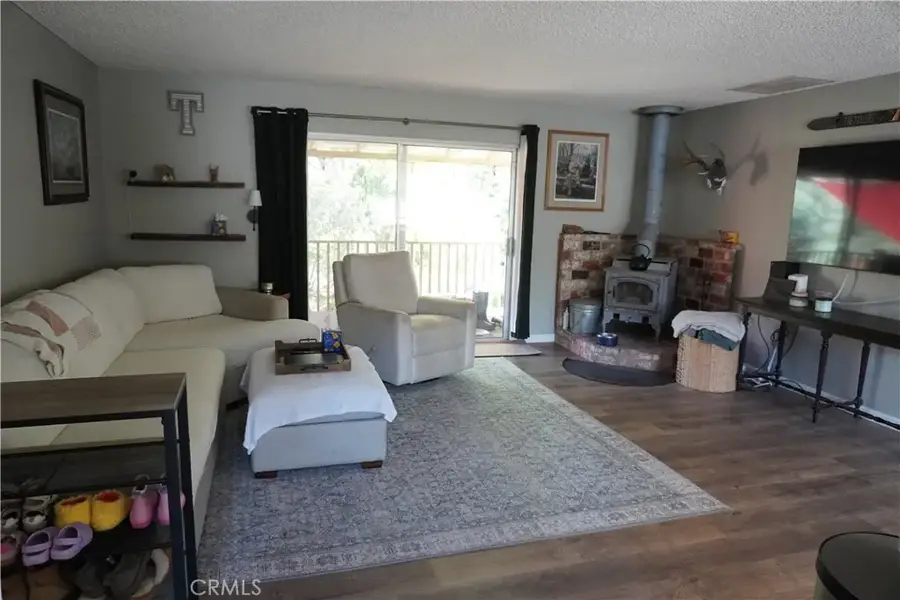 24 La Foret, Oroville, CA 95966 - #3