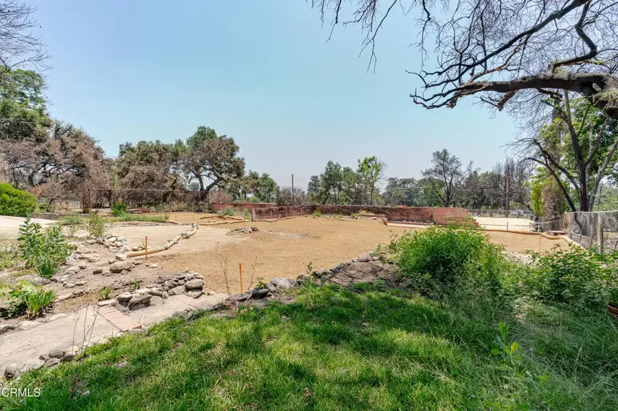 238 E Mendocino Street, Altadena, CA 91001 - Image #3