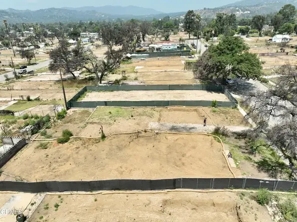 64 W Mariposa Street, Altadena, CA 91001