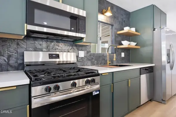 21001 Plummer #114, Chatsworth, CA 91311