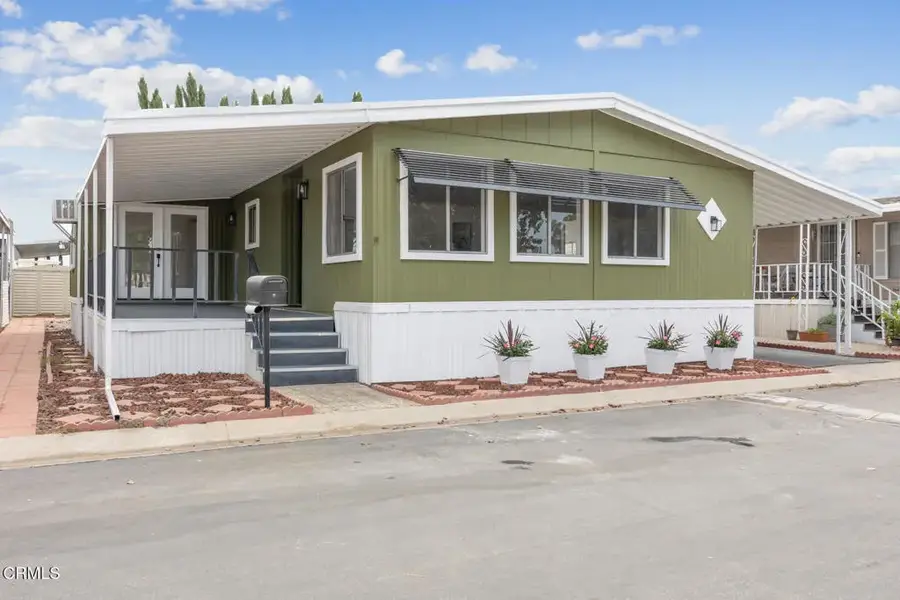 21001 Plummer #114, Chatsworth, CA 91311 - Image #2