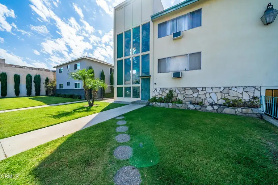 214 E Chevy Chase Drive Drive, Glendale, CA 91205 - Image #3