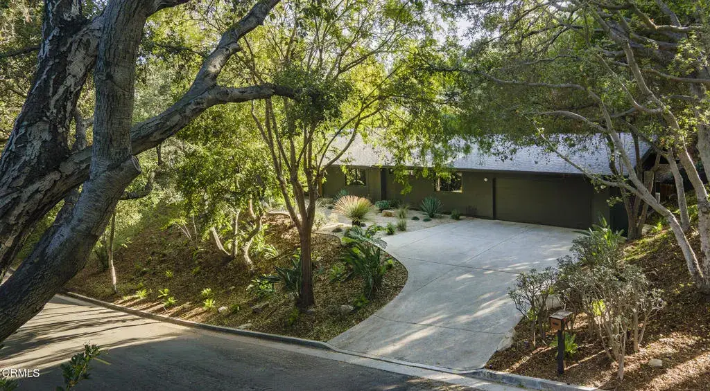 1116 Flintridge Avenue, La Canada Flintridge, CA 91011 - Image #1