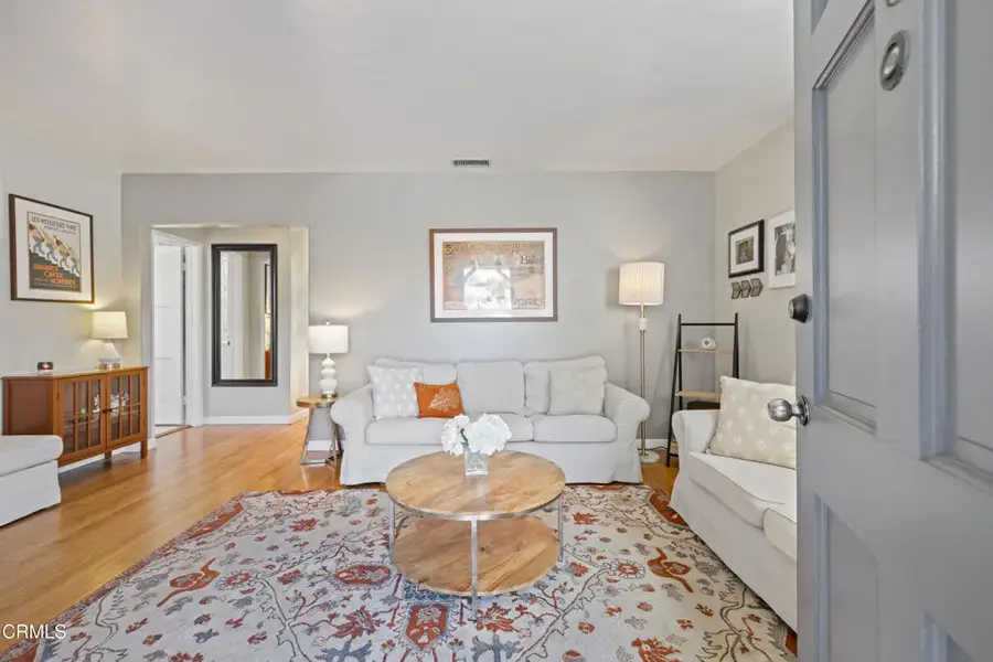 10338 Oro Vista Avenue, Sunland, CA 91040 - #2