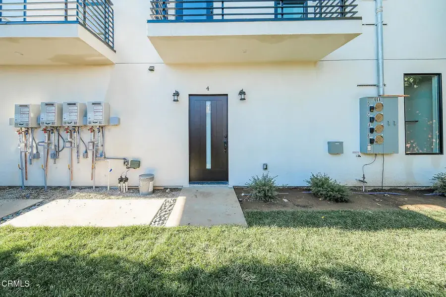 668 Keenan Avenue, Los Angeles, CA 90022 - Image #3