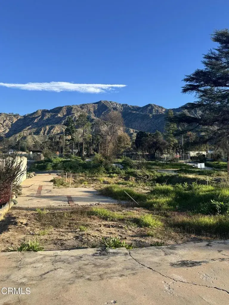 310 E Poppyfields, Altadena, CA 91001 - Image #2