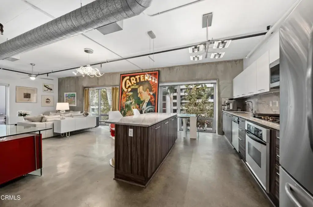 645 W 9th Street #200, Los Angeles, CA 90015 - #1