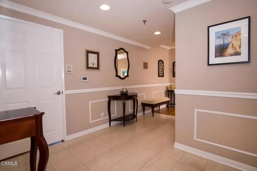 202 S Holliston Avenue #301, Pasadena, CA 91106 - #2