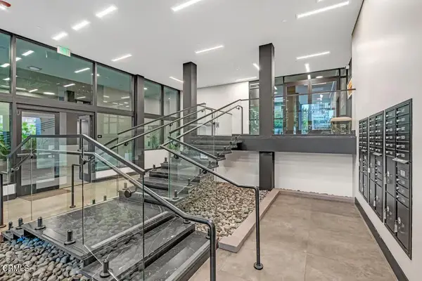 178 S Euclid Avenue #412, Pasadena, CA 91104