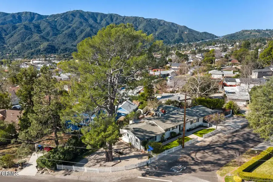 2902 El Caminito, La Crescenta, CA 91214 - #3