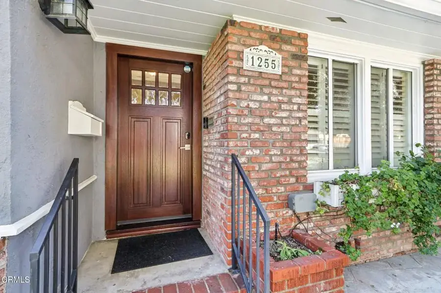 1255 Oak Circle Drive, Glendale, CA 91208 - #3