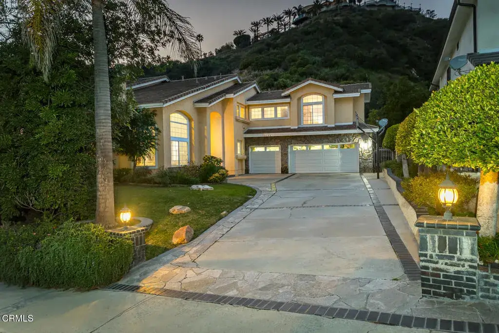 1985 Erin Way, Glendale, CA 91206 - #1