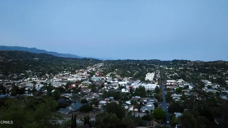 2482 Yosemite, Los Angeles, CA 90041 - #2