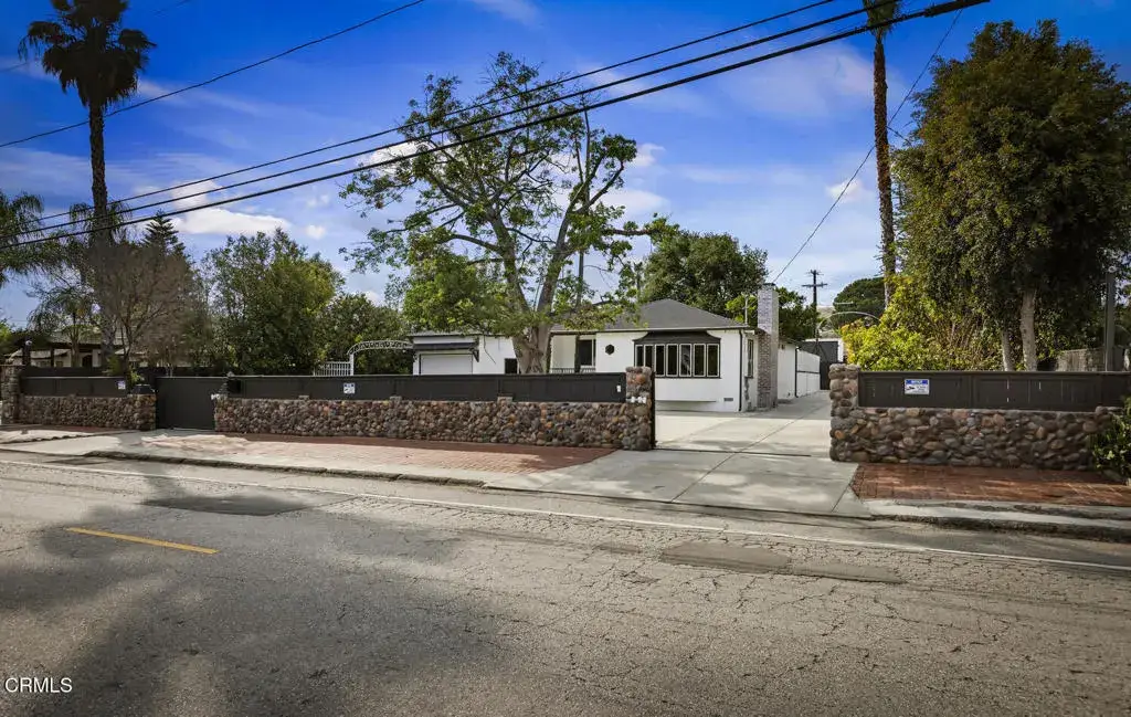 11211 Osborne Street, Sylmar, CA 91342 - #1