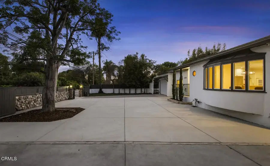 11211 Osborne Street, Sylmar, CA 91342 - #3