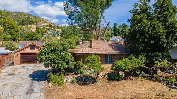 10646 Samoa Avenue, Los Angeles, CA 91042