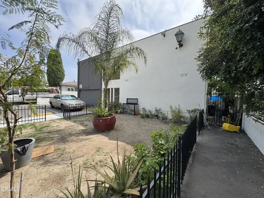 6722 Troost Avenue, North Hollywood, CA 91606 - #2