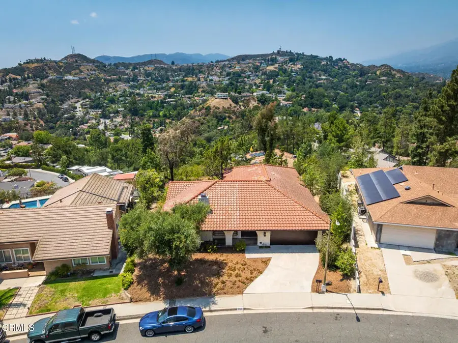 3810 San Augustine Drive, Glendale, CA 91206 - #2