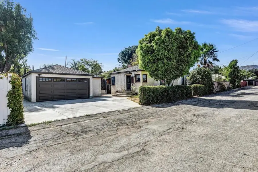8254 Oswego Street, Sunland, CA 91040 - #2