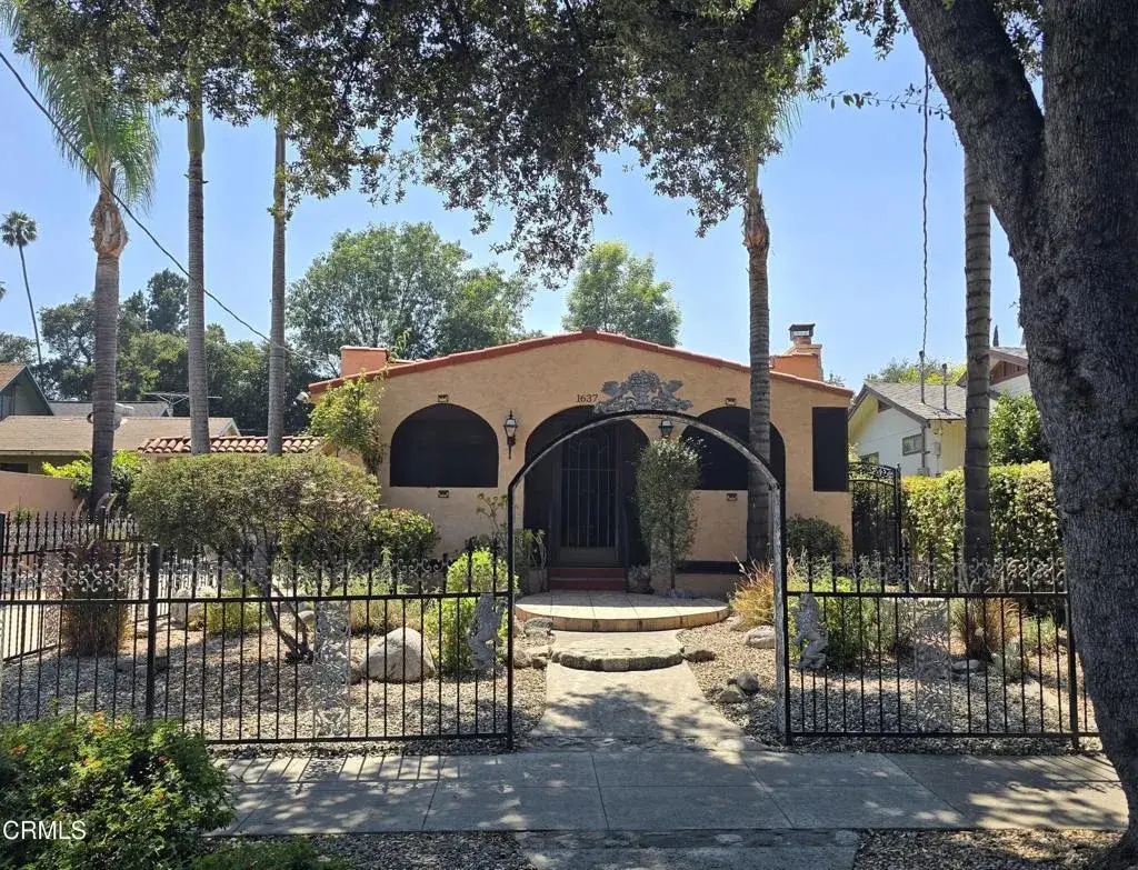 1637 N Garfield Avenue, Pasadena, CA 91104 - #1